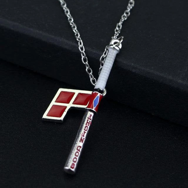 AnneCart Harley Quinn Bat & Diamond Necklace 5 AnneCart Harley Quinn Bat & Diamond Necklace