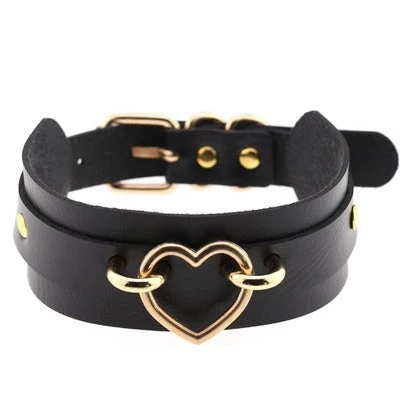AnneCart Chokers Black And Gold Heart Choker 3 AnneCart Chokers Black And Gold Heart Choker