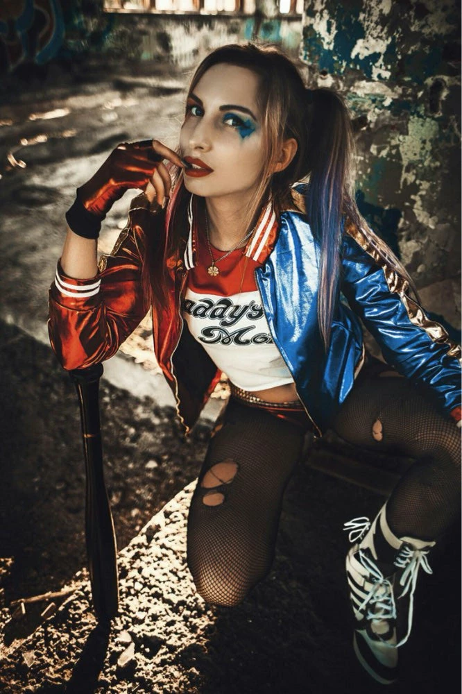 AnneCart Suicide Squad: Harley Quinn Embroidered Jacket 6 AnneCart Suicide Squad: Harley Quinn Embroidered Jacket