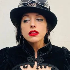 Craft Feather And Silver Goggles Steampunk Top Hat (MM) 9 Craft Feather And Silver Goggles Steampunk Top Hat (MM)