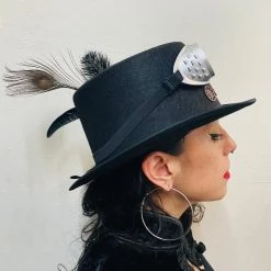 Craft Feather And Silver Goggles Steampunk Top Hat (MM) 11 Craft Feather And Silver Goggles Steampunk Top Hat (MM)