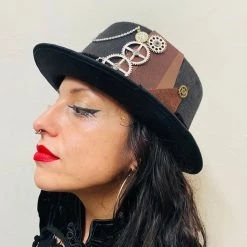 Craft Key And Silver Chains Steampunk Top Hat (NN) 9 Craft Key And Silver Chains Steampunk Top Hat (NN)