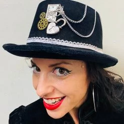 Craft Heart Padlock & Chains Steampunk Top Hat (OO)