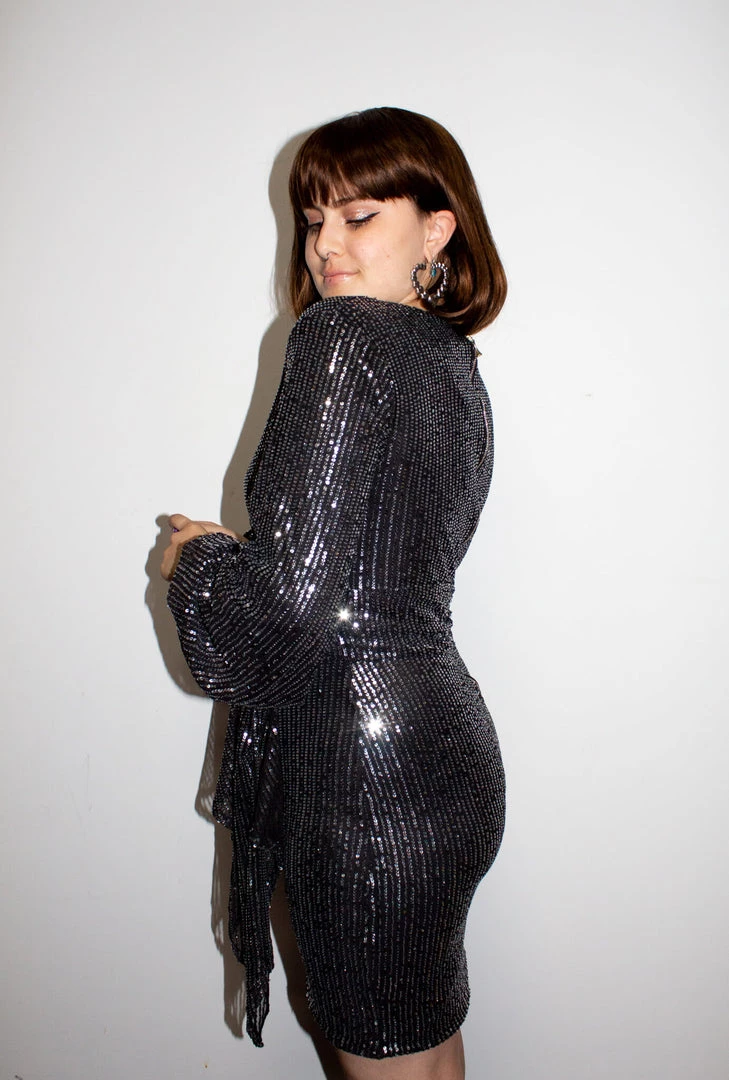 Moo Moo Silver & Black Sequin Long Sleeve Wrap Dress 5 Moo Moo Silver & Black Sequin Long Sleeve Wrap Dress