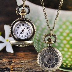 Hurly-Burly Steampunk Small Pocket Watch With Flower (J)