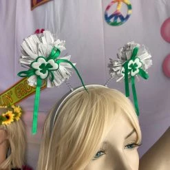 Hurly-Burly Silver And Green Shamrock Head Bopper