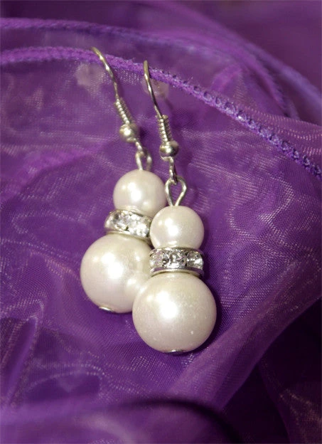 Hurly-Burly Pearl & Diamante Costume Earrings 3 Hurly-Burly Pearl & Diamante Costume Earrings