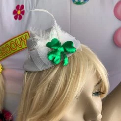 Hurly-Burly White Shamrock Mini Top Hat