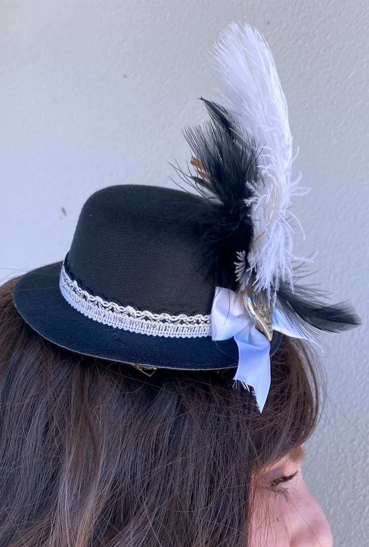 Hurly-Burly Steampunk Mini Hat White Bow And Heart (N) 4 Hurly-Burly Steampunk Mini Hat White Bow And Heart (N)